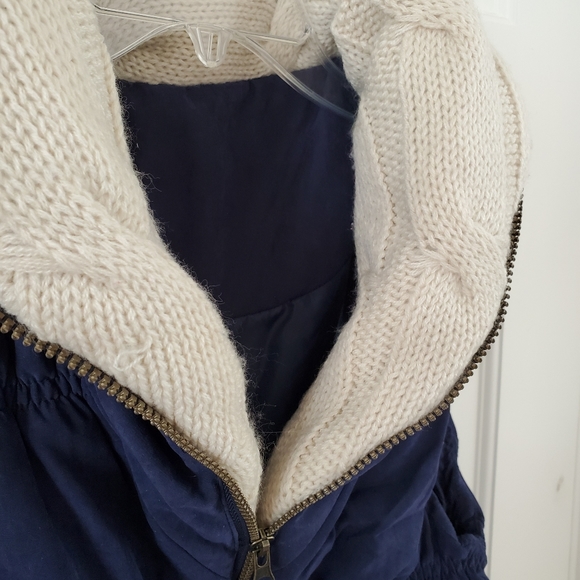Puffer Vest - Picture 4 of 7